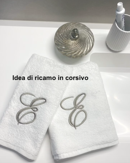 Accappatoio con cappuccio PERSONALIZZABILE